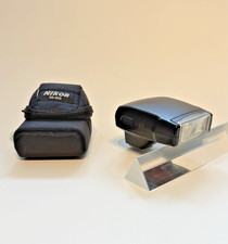 Nikon Blitz SB-400 iTTL mit Tasche