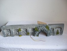 BW109* Spur H0 Arkaden Mauer