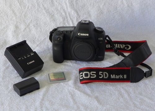 Canon eos mark - canon,