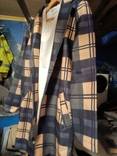 NEU - UNGETRAGEN: moderner, peppiger DESIGNER Kurzmantel -M/L-Np. ca.60€