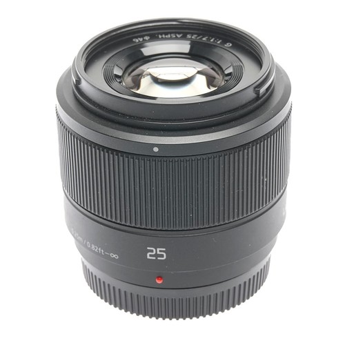 Panasonic 25mm lumix - panasonic,