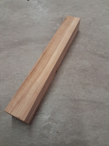 Vierkant kantholz 4x4x30cm - vierkant,