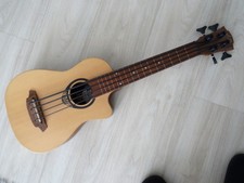 Lag Bass Tiki Uku mit