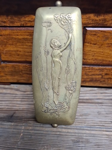 Jugendstil tischkrümel pinsel - tischkrümel,