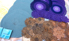 35x Platzsets und Glasuntersetzer, u.a. Baumwolle Bast neuw. Handarbeit #1764 A1