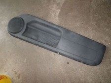 Türverkleidung rechts vorn 3-Türer innen, unten, Lautsprecherabdeckung+Staufach