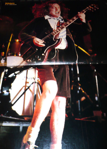 Angus young von - von, ac/dc