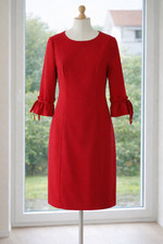 Rotes etuikleid mit - rotes,