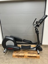 Life Fitness Crosstrainer Club Series LED Konsole Profi Gym