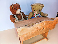 Zwei alte Teddys mit