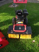 Jiron Kehrmaschine Benzin