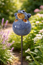 Charmanter Keramik Frosch als