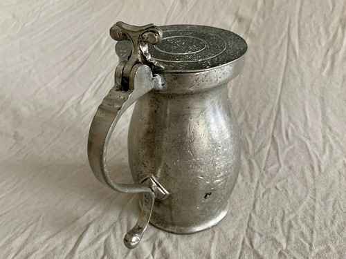 Zinnkrug mit deckel - zinnkrug,