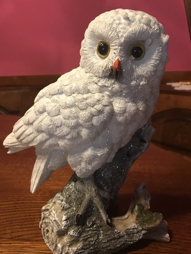 Eule schneeeule figur auf ast - schneeeule,