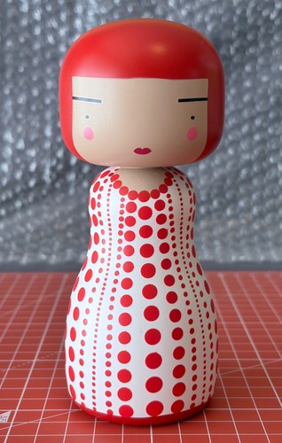 Lucie kaas red dot - red,