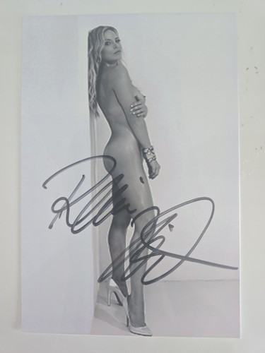 Regina halmich autogramm - regina,