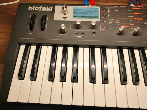 Waldorf blofeld keyboard top - -,