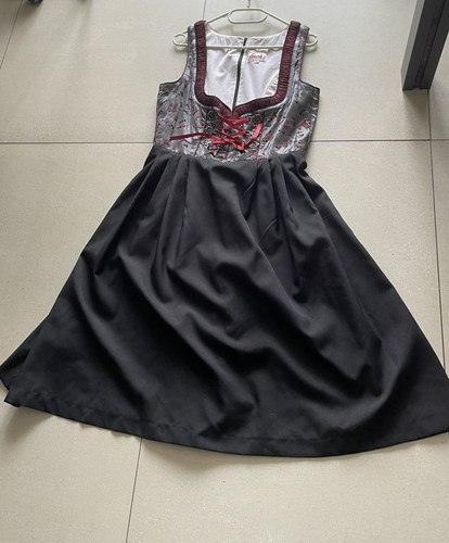 Dirndl rot silber - -,