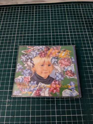 Hole beautiful son age 20yrs - hole,