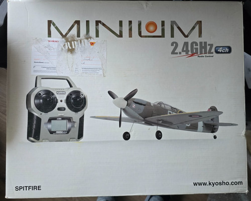 Kyosho minium spitfire - kyosho,