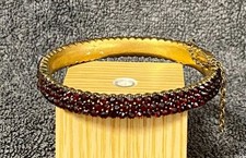 Schöner alter Granat Armreif Tombak wohl Böhmen ca.1860