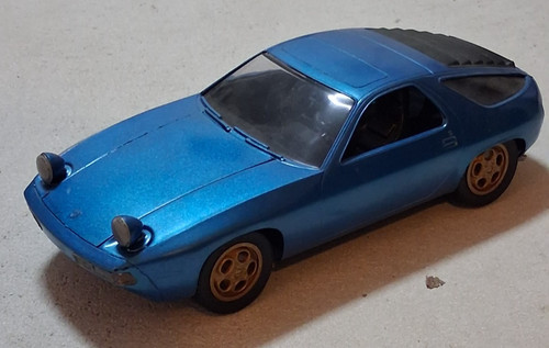 Porsche 928 revell - 928,