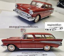Chevrolet Bel Air Kombi Bj 1957 Modellauto aus Sammlung Maßstab 1:18 Road Tough