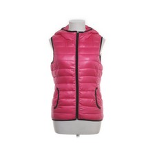 FB Sister, Outdoor Weste