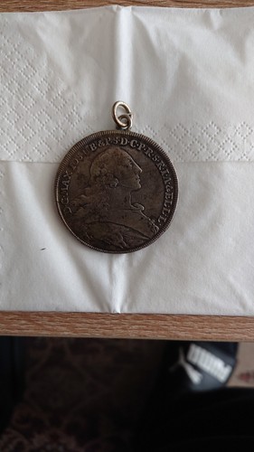 Münze mit aufhänger patrona - münze,