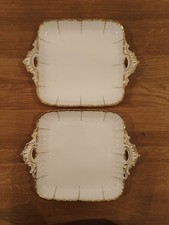 2 antike Servierplatten