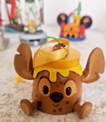 Disney munchlings ornament - munchlings, pua