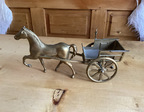 Pferd mit kutsche skulptur - pferd, aus