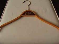 Hochwertiger Holz Kleiderbügel mit dem Namen " Ralph " TOP Zustand