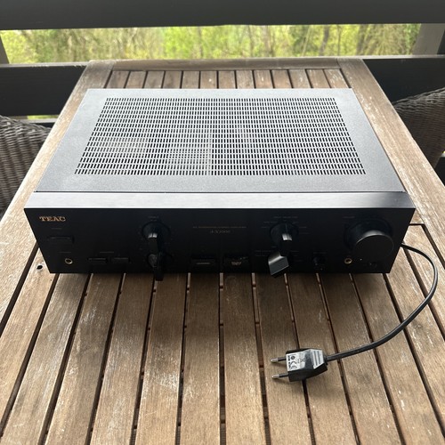 Teac integrated stereo - teac,