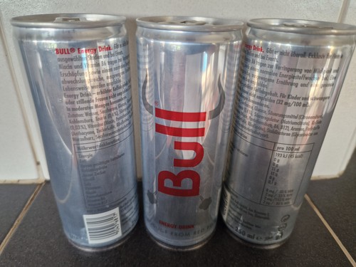 Bull red - by,