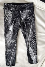 Nike Lauf-Leggings/Sporttight 7/8 lange, schwarz/weiß gemustert, Gr. M