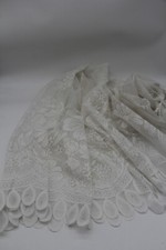 Gardine Store Blumen weiß