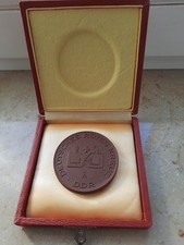 Bronzefarbene Medaille –