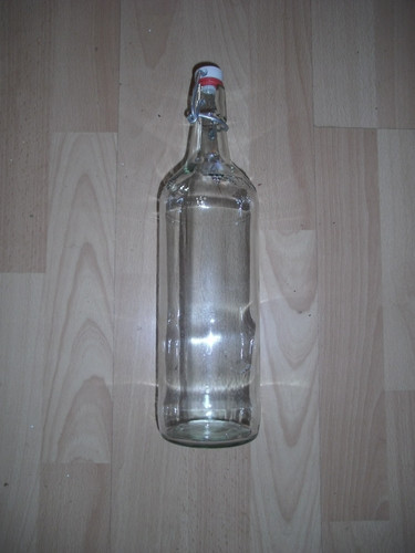 Flaschen mit bügelverschluss - flaschen,