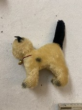 Hermann Katze Plüschtier Mit Emblem