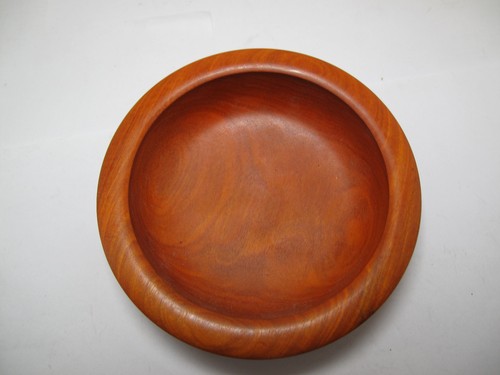 Kleine schale aus hartholz - kleine,