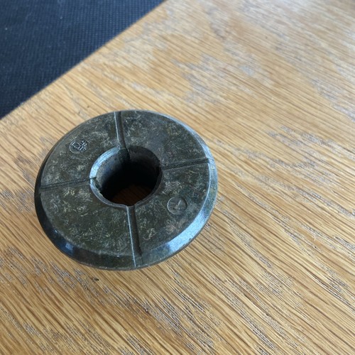 Buchse oben aus pertinax - buchse,
