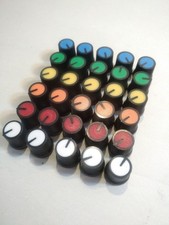 30 Stück Potentiometer Knöpfe 6mm 6 Farben á 5 Stück Poti Knob Drehknöpfe Mixer