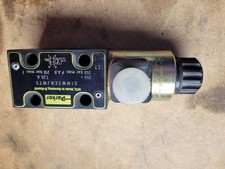 Parker D1MW2ENJW75 Hydraulikventil D1MW Richtsteuerventil Wegeventil 24V 350bar