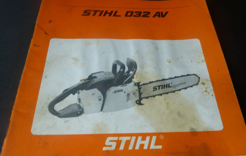 Stihl 032 av - -,