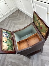 Antiker Vintage aufrechter