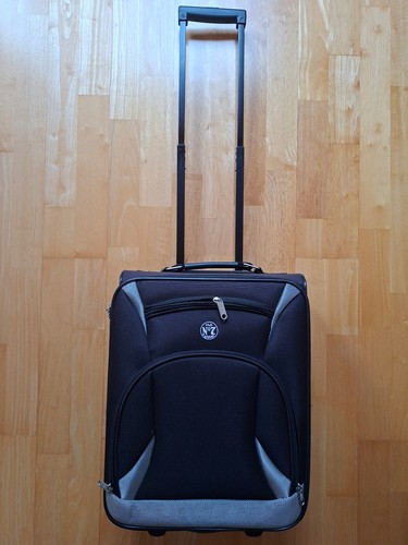Trolley rollkoffer rollen - trolley,