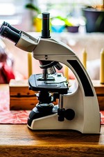 Bresser Science Infinity Mikroskop + Dunkelfeld-Kondensor | Top-Zustand | 