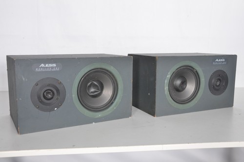 Pair alesis monitor one - alesis,