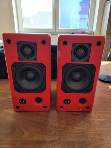 Quested v2104 miniredz - v2104,